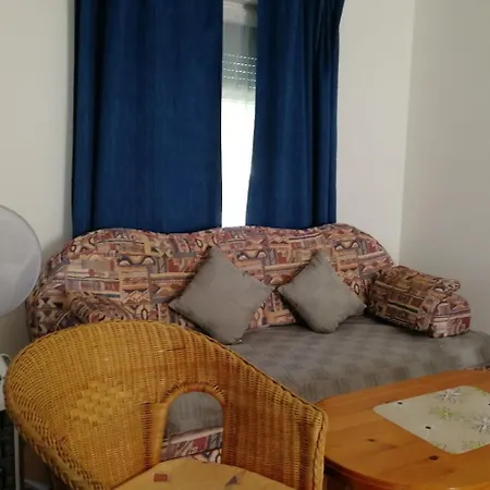 Feszek Apartmanhaz 公寓 沃尼奥尔茨沃什海吉