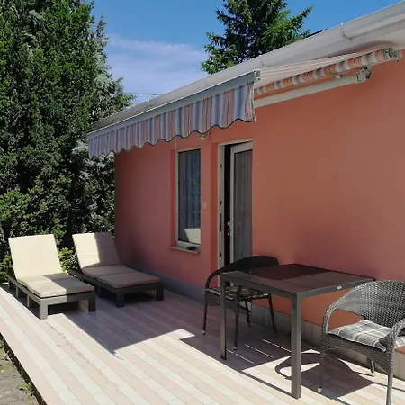 Apartment Feszek Apartmanhaz