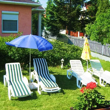 公寓 Feszek Apartmanhaz