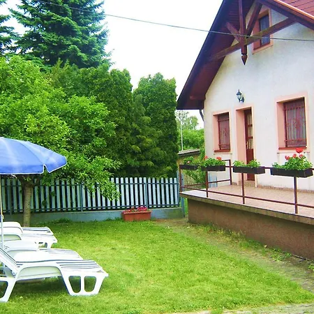 公寓 Feszek Apartmanhaz