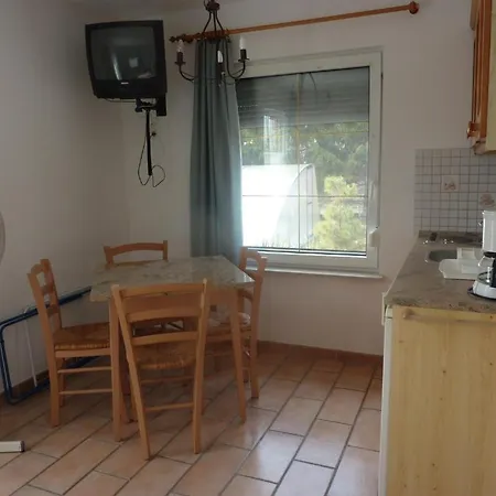 Feszek Apartmanhaz Apartment Vonyarcvashegy