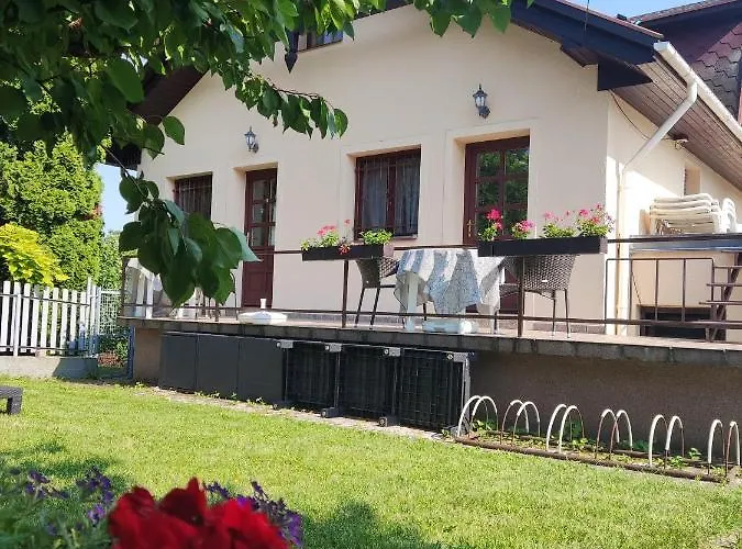 Appartement Feszek Apartmanhaz *