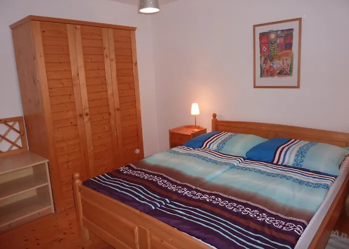 Feszek Apartmanhaz Vonyarcvashegy