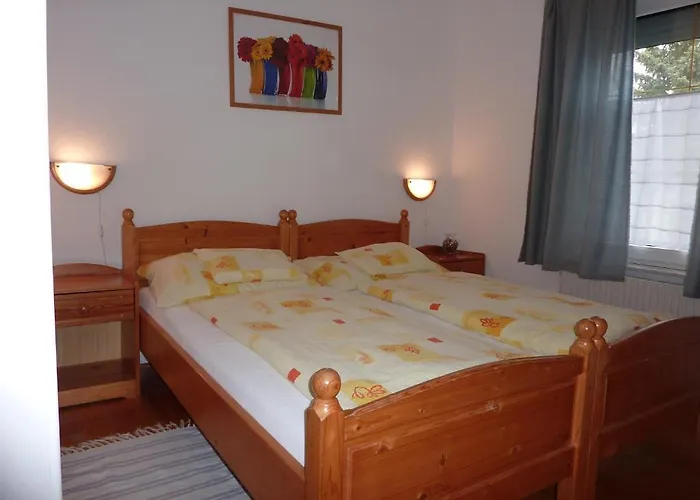 Διαμέρισμα Feszek Apartmanhaz *